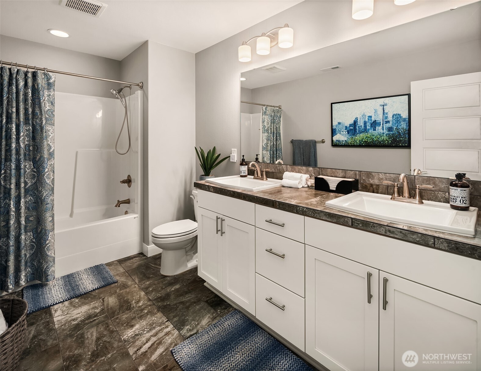 13041 56th Avenue S Tukwila WA 98178