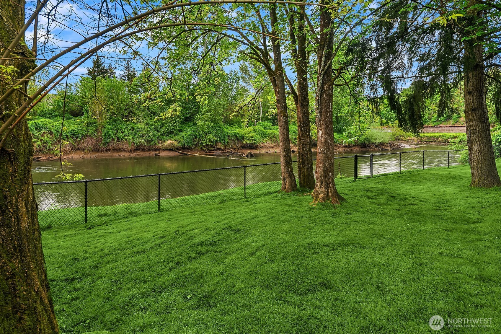 13041 56th Avenue S Tukwila WA 98178
