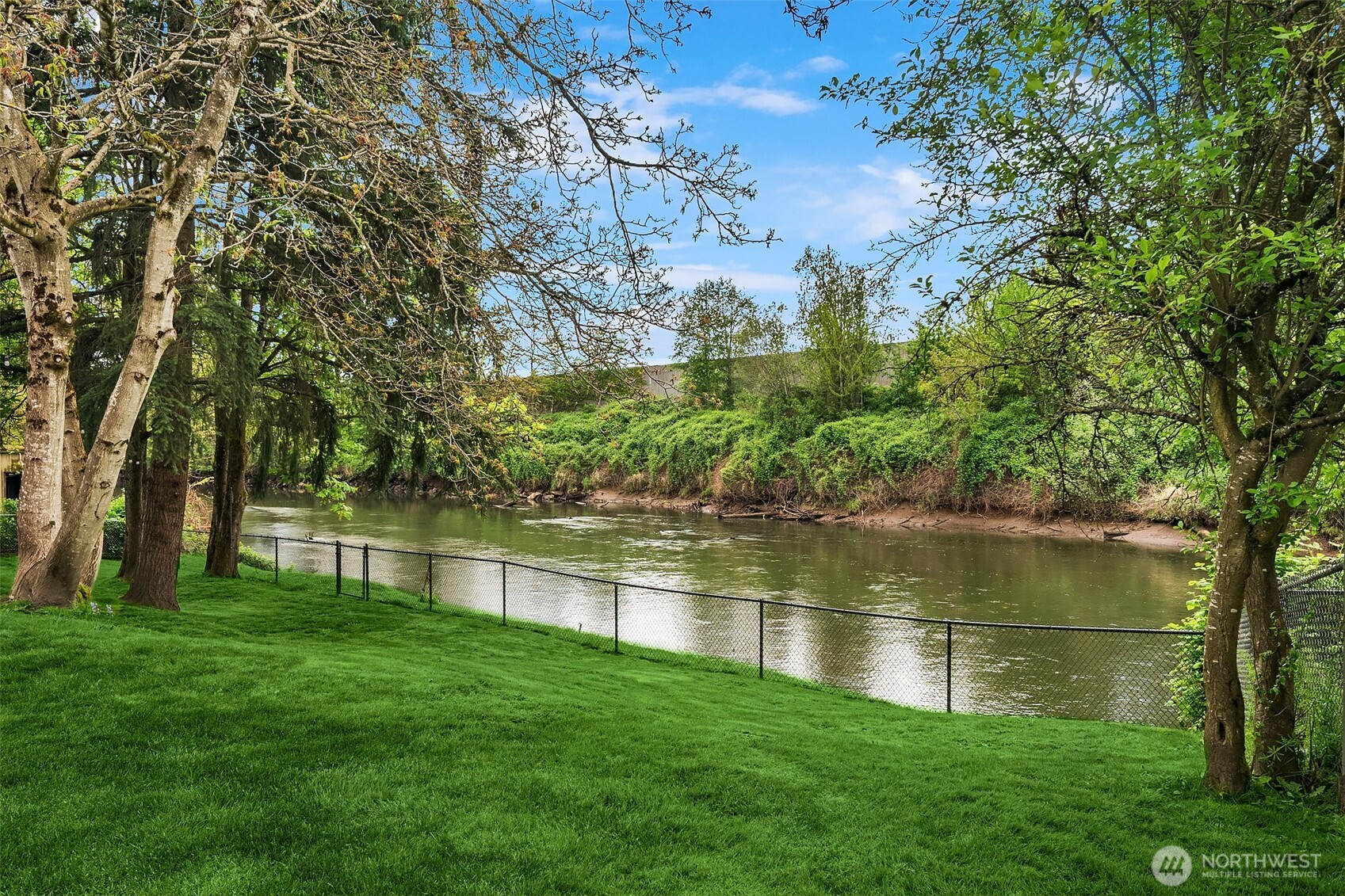 13041 56th Avenue S Tukwila WA 98178