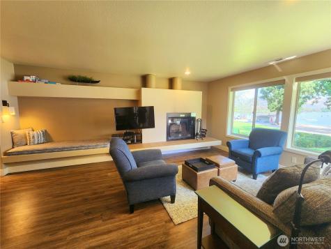 1 Beach 547-c Manson WA 98831