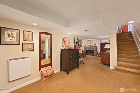 4061 W Ruffner Street Seattle WA 98199