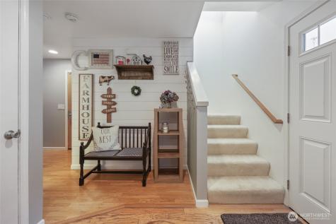 6925 E Filmore Street Port Orchard WA 98366