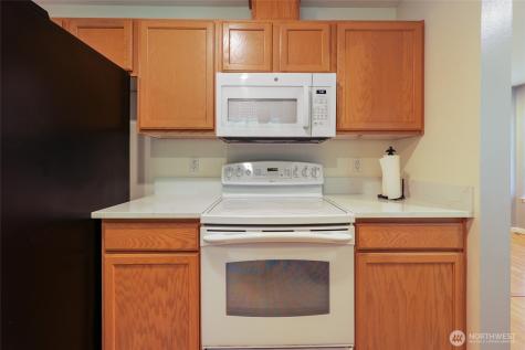 6925 E Filmore Street Port Orchard WA 98366