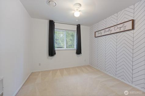 6925 E Filmore Street Port Orchard WA 98366