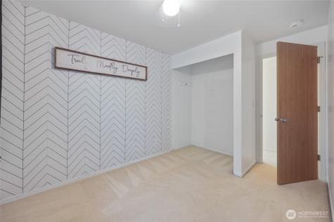 6925 E Filmore Street Port Orchard WA 98366