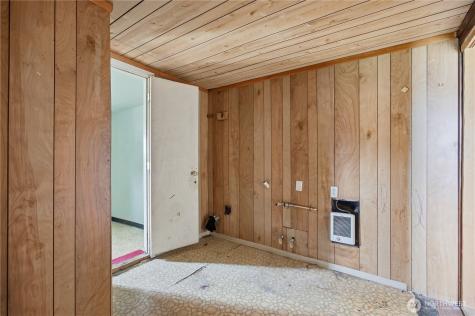 104 E 5th Avenue Warden WA 98857