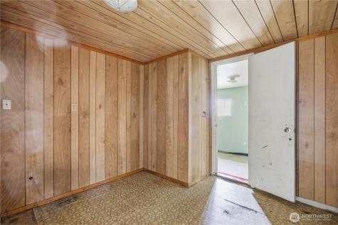 104 E 5th Avenue Warden WA 98857