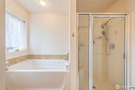 1006 Cathleen Street Port Angeles WA 98363