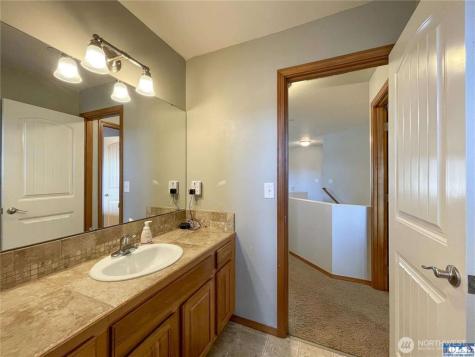 1006 Cathleen Street Port Angeles WA 98363