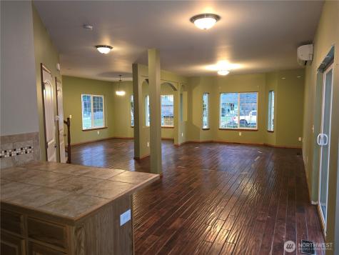 1006 Cathleen Street Port Angeles WA 98363