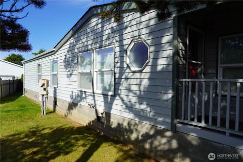 31308 N Place Ocean Park WA 98640
