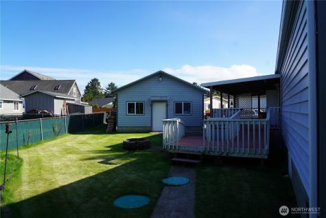 31308 N Place Ocean Park WA 98640