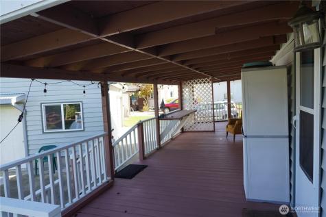 31308 N Place Ocean Park WA 98640