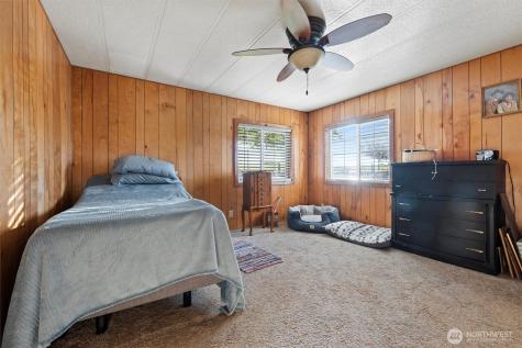 4372 Road 20 NE Soap Lake WA 98851