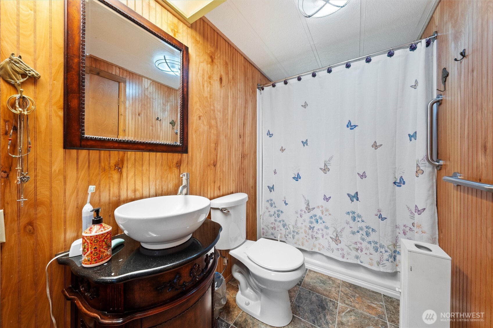4372 Road 20 NE Soap Lake WA 98851