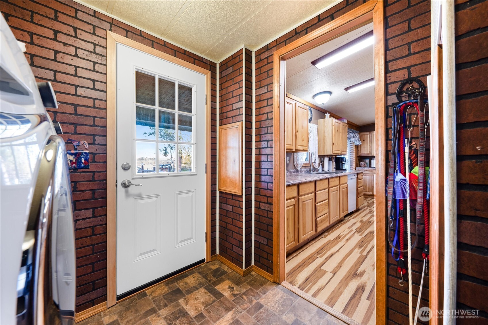 4372 Road 20 NE Soap Lake WA 98851