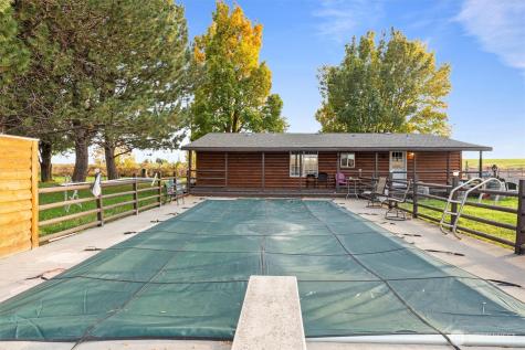 4372 Road 20 NE Soap Lake WA 98851