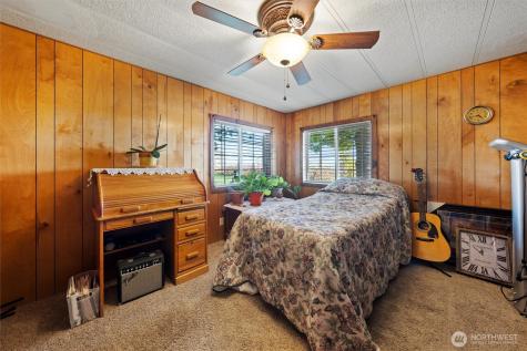 4372 Road 20 NE Soap Lake WA 98851