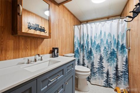 4372 Road 20 NE Soap Lake WA 98851