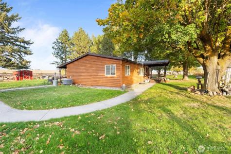 4372 Road 20 NE Soap Lake WA 98851