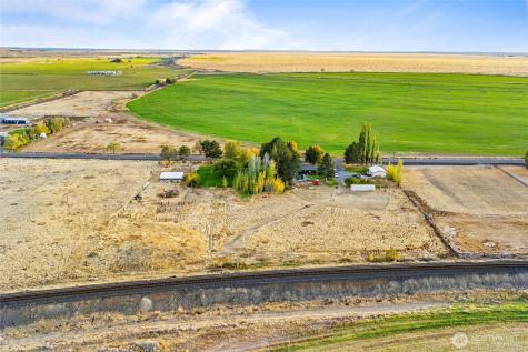 4372 Road 20 NE Soap Lake WA 98851