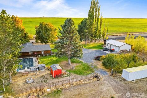 4372 Road 20 NE Soap Lake WA 98851