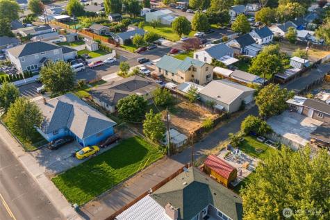 837 S Hawthorne Street Kennewick WA 99336