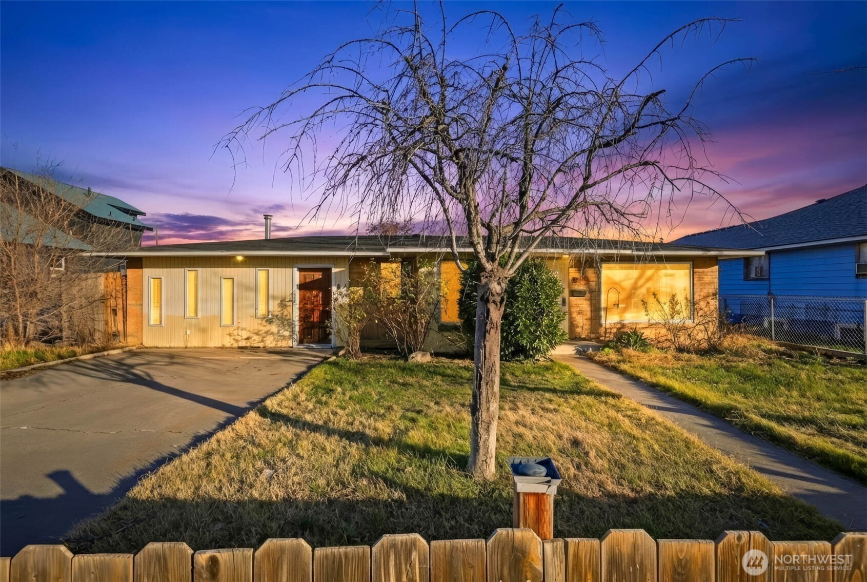 837 S Hawthorne Street Kennewick WA 99336
