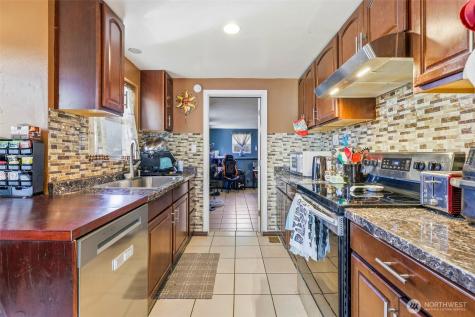 837 S Hawthorne Street Kennewick WA 99336