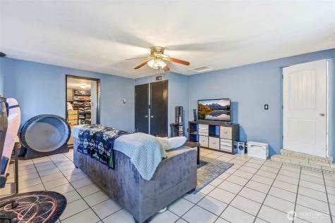 837 S Hawthorne Street Kennewick WA 99336