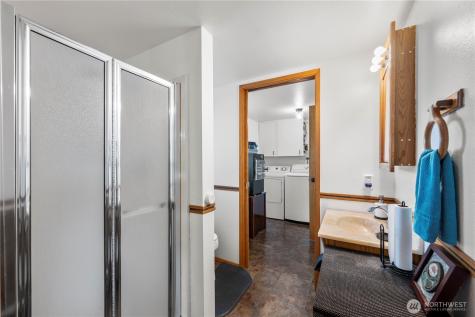 4208 78th Place NW Tulalip WA 98271