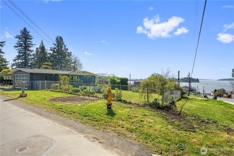 4208 78th Place NW Tulalip WA 98271