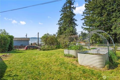 4208 78th Place NW Tulalip WA 98271
