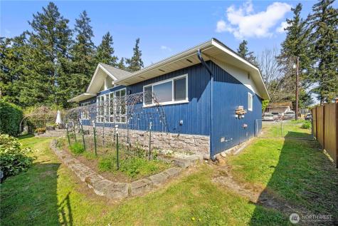 4208 78th Place NW Tulalip WA 98271