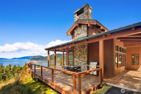 707 NW Thatcher Pass Road Decatur Island WA 98221