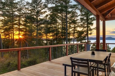 707 NW Thatcher Pass Road Decatur Island WA 98221