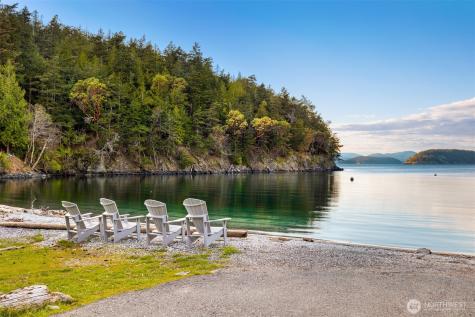 707 NW Thatcher Pass Road Decatur Island WA 98221