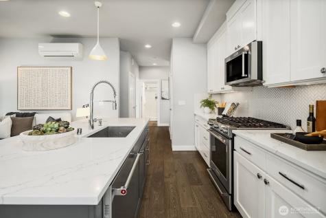 22773 SE 14th Court Sammamish WA 98075