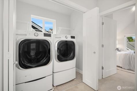 22773 SE 14th Court Sammamish WA 98075