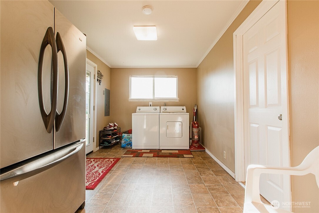 10805 SE 248th Street Kent WA 98030