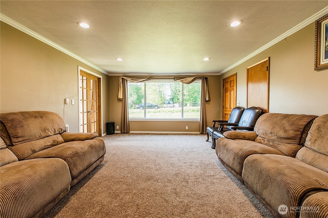 10805 SE 248th Street Kent WA 98030
