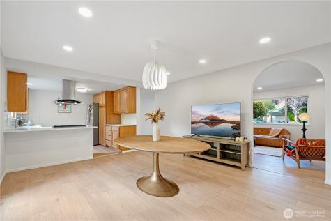 14260 110th Avenue NE Kirkland WA 98034