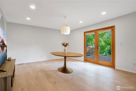 14260 110th Avenue NE Kirkland WA 98034