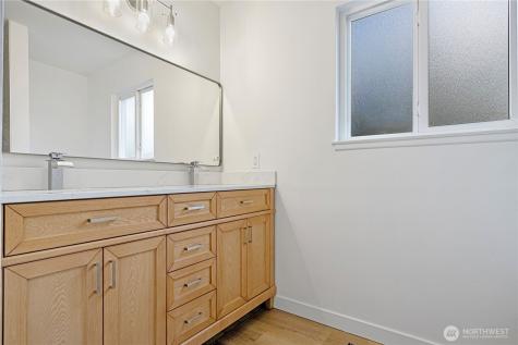 14260 110th Avenue NE Kirkland WA 98034