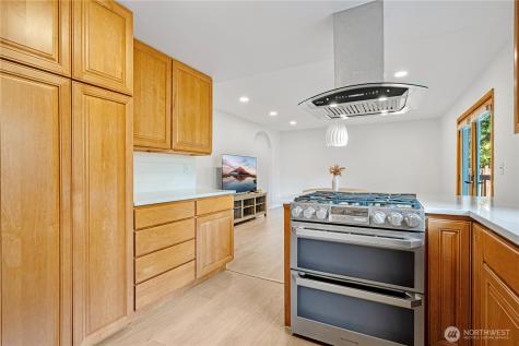 14260 110th Avenue NE Kirkland WA 98034