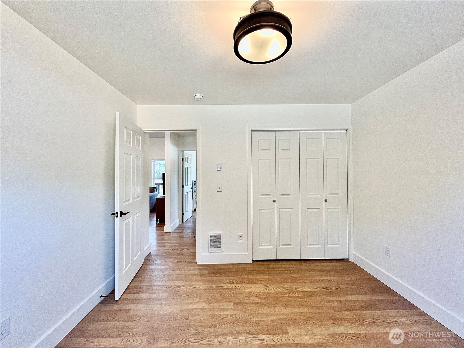 382 S Wynoochee Drive SW Ocean Shores WA 98569