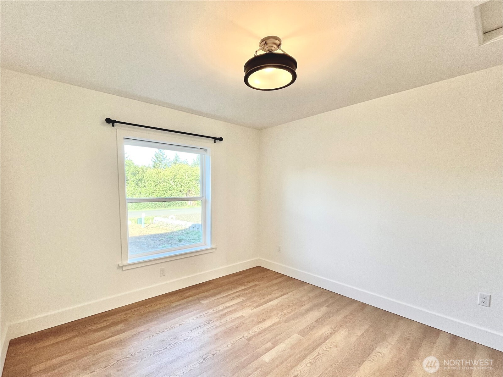 382 S Wynoochee Drive SW Ocean Shores WA 98569