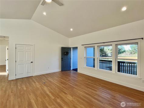 382 S Wynoochee Drive SW Ocean Shores WA 98569
