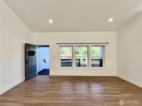382 S Wynoochee Drive SW Ocean Shores WA 98569