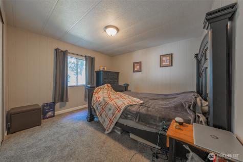 7427 154th Street E Puyallup WA 98375